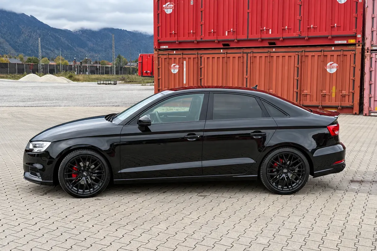 Audi A3 2018 photo 3