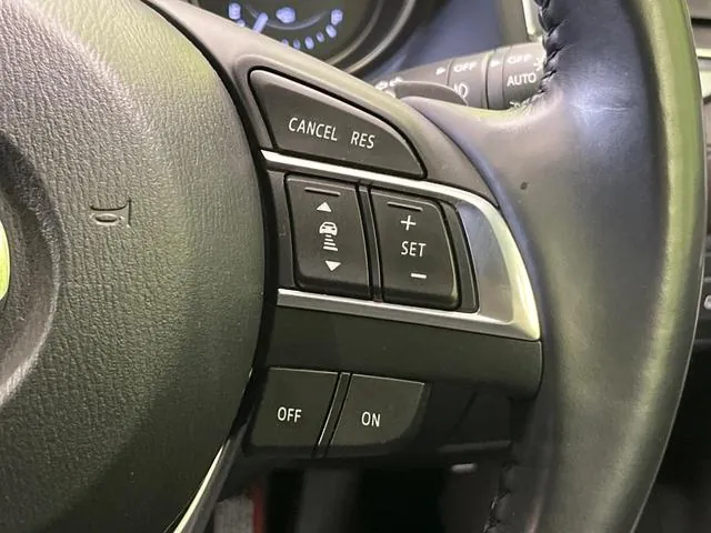 Mazda Atenza Sedan 2015 photo 4