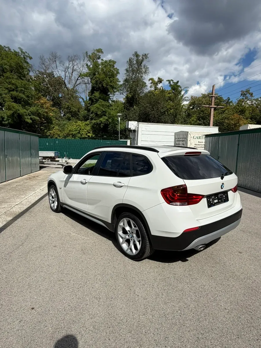 BMW X1 2010 photo 3