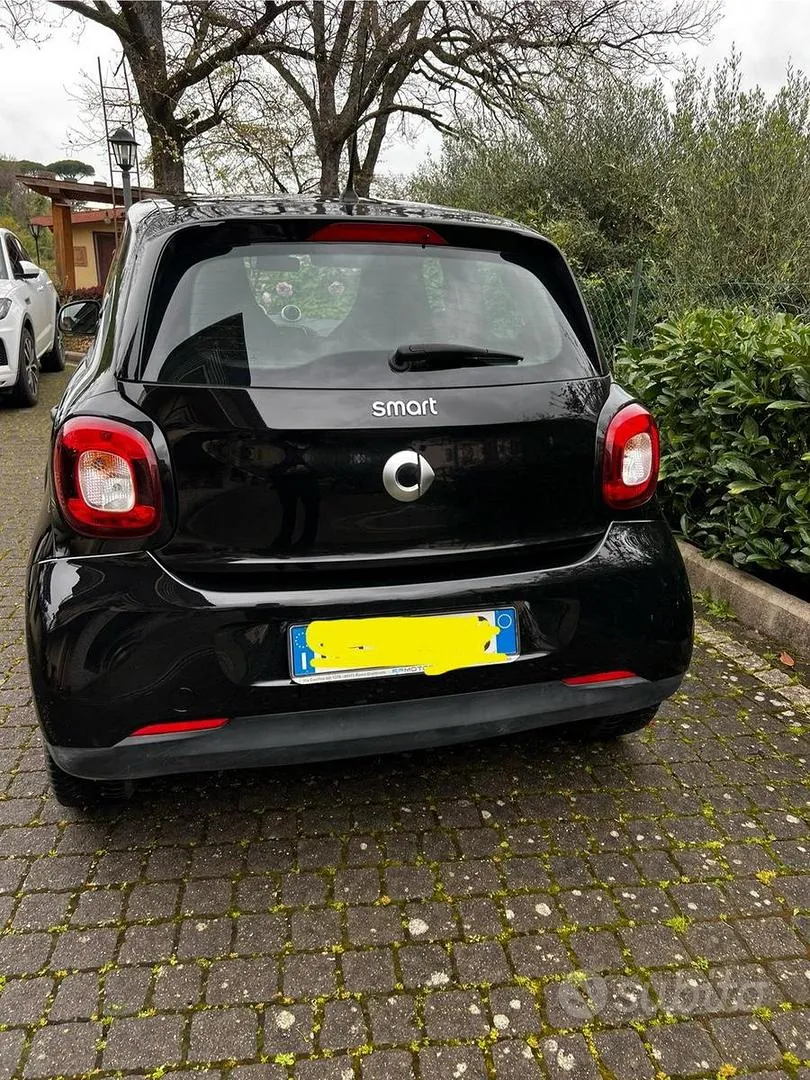 Smart Forfour 2019 photo 2