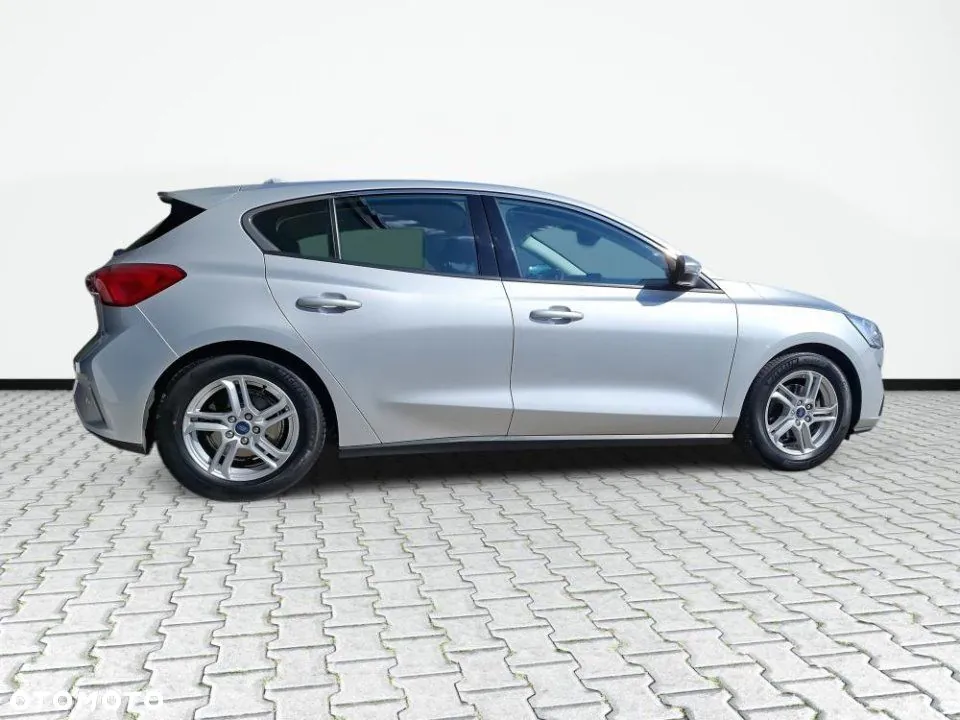 Ford Focus 2018 photo 4