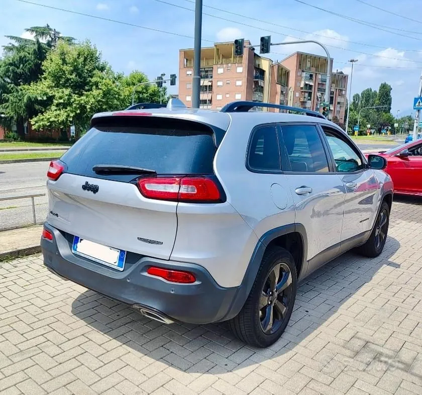 Jeep Cherokee 2018 photo 5