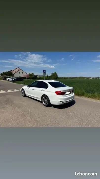BMW Série 3 2018 photo 2