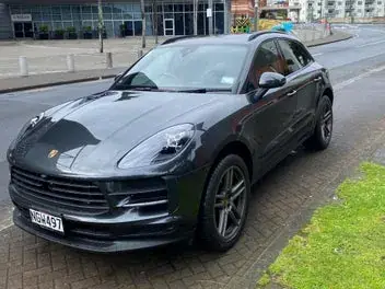 Porsche Macan 2021 photo 2