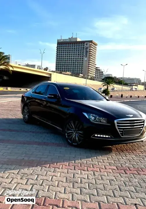 Genesis G80 2017 photo 4