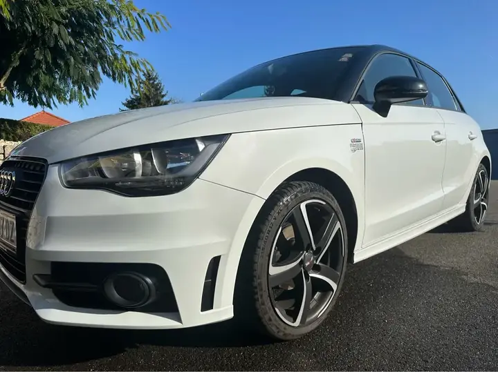 Audi A1 Sportback 2014 photo 2