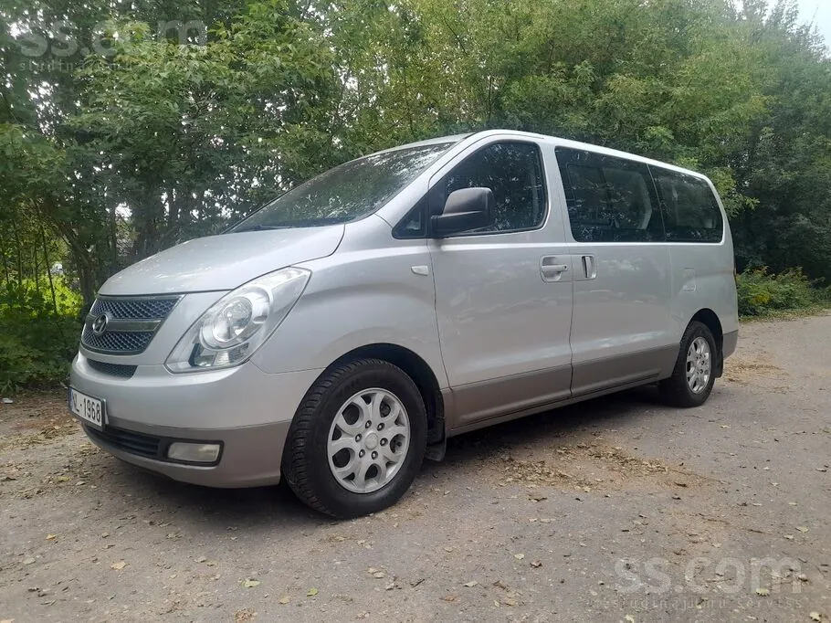 Hyundai H1 2010 photo 2