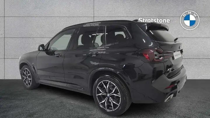 BMW X3 2023 photo 2