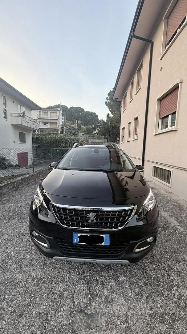 Peugeot 2008 2017 photo 3