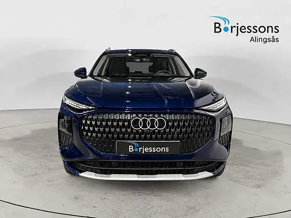 Audi Q3 2027 photo 4