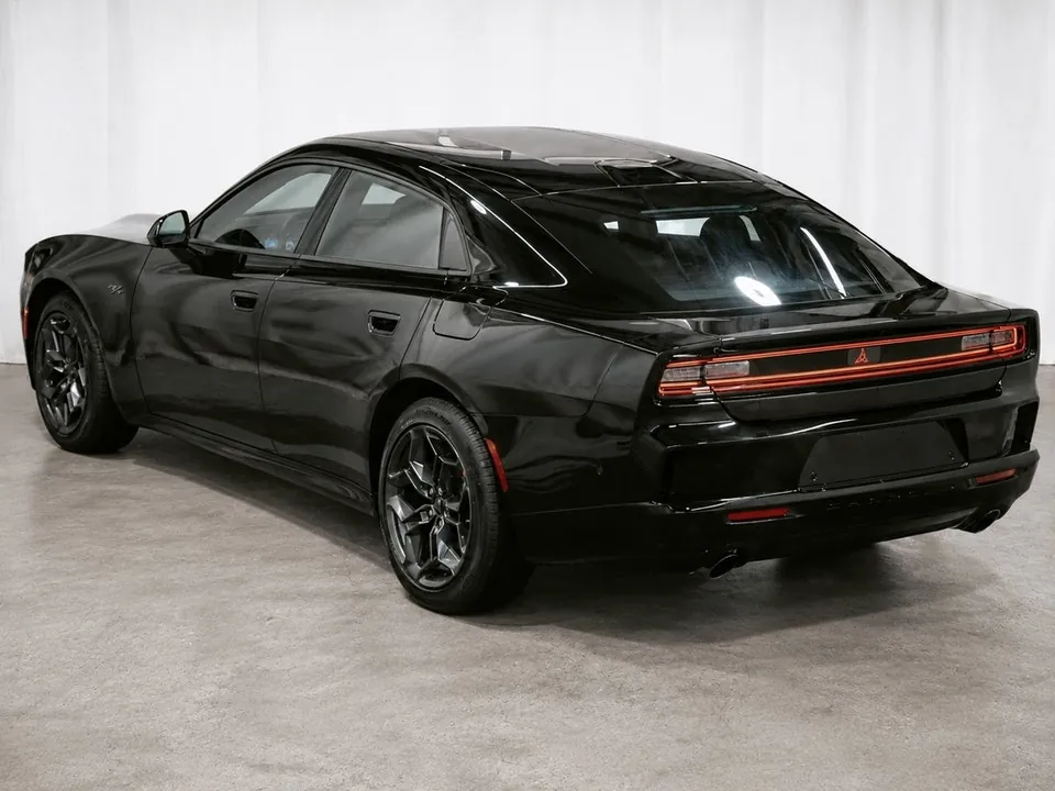 Dodge Charger 2026 photo 4