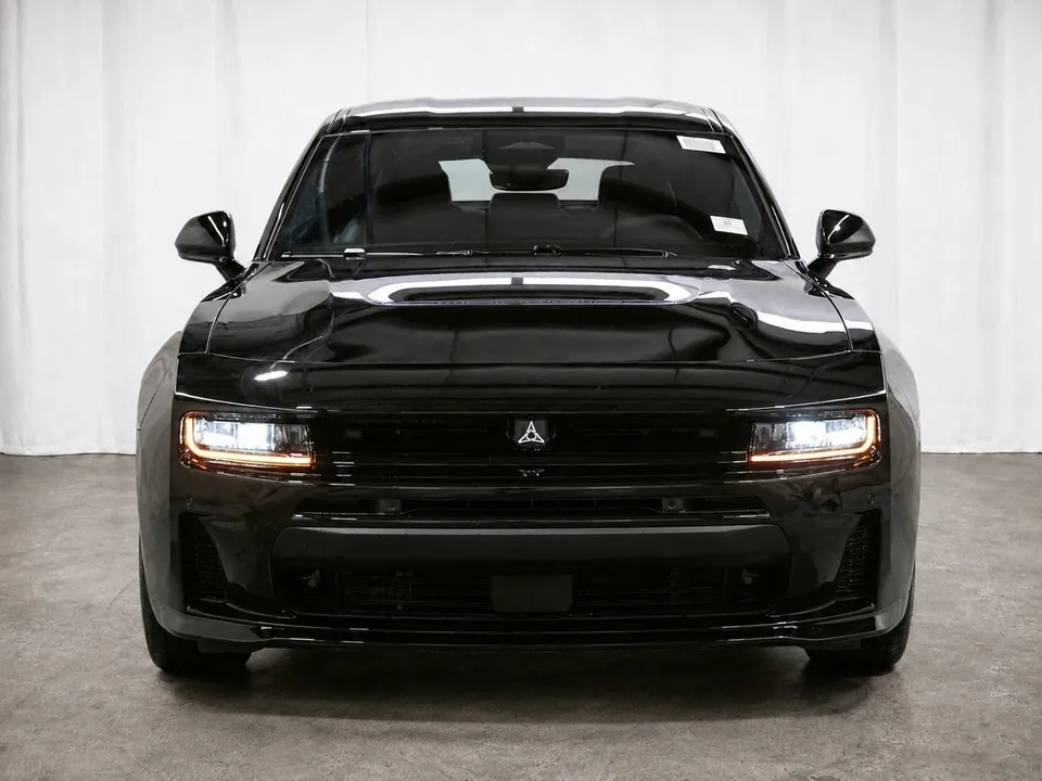 Dodge Charger 2026 photo 2