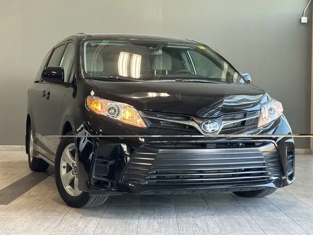 Toyota Sienna 2019 photo 2