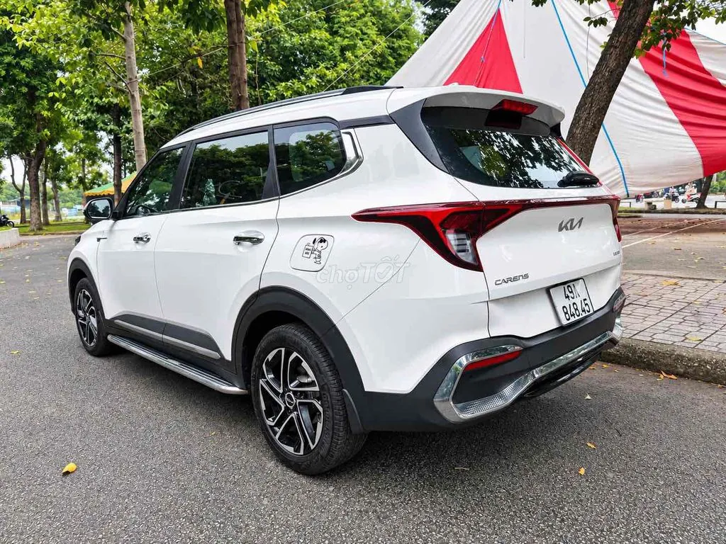 Kia Carens 2025 photo 4