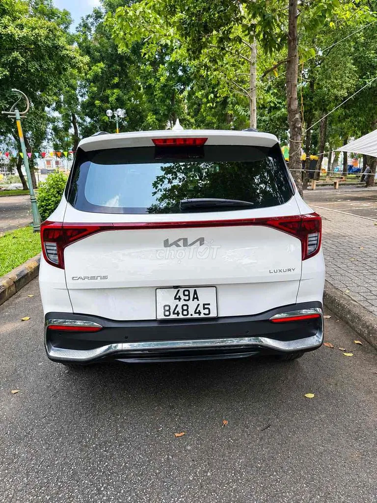 Kia Carens 2025 photo 2