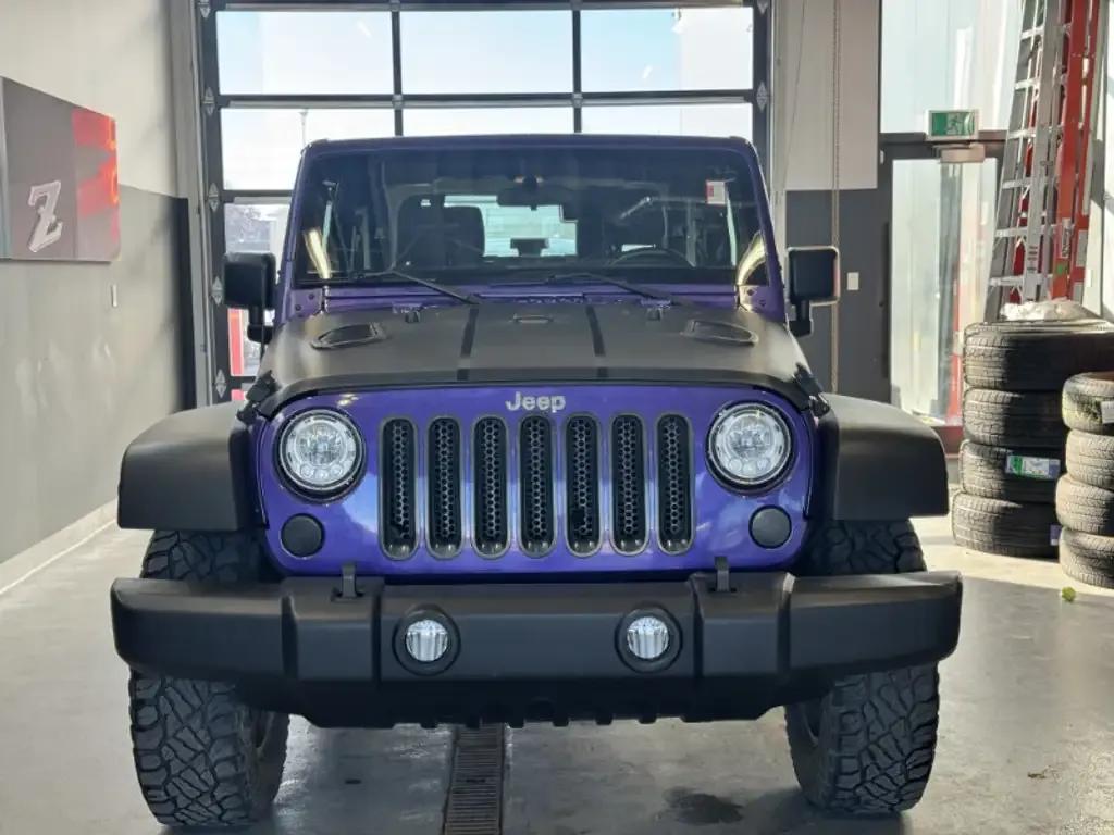 Jeep Wrangler 2018 photo 2