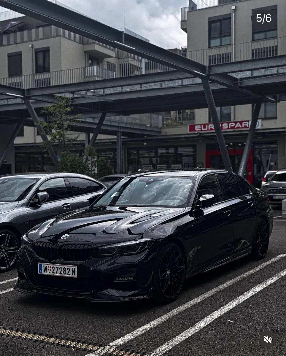 BMW 3 Series 2021 photo 3