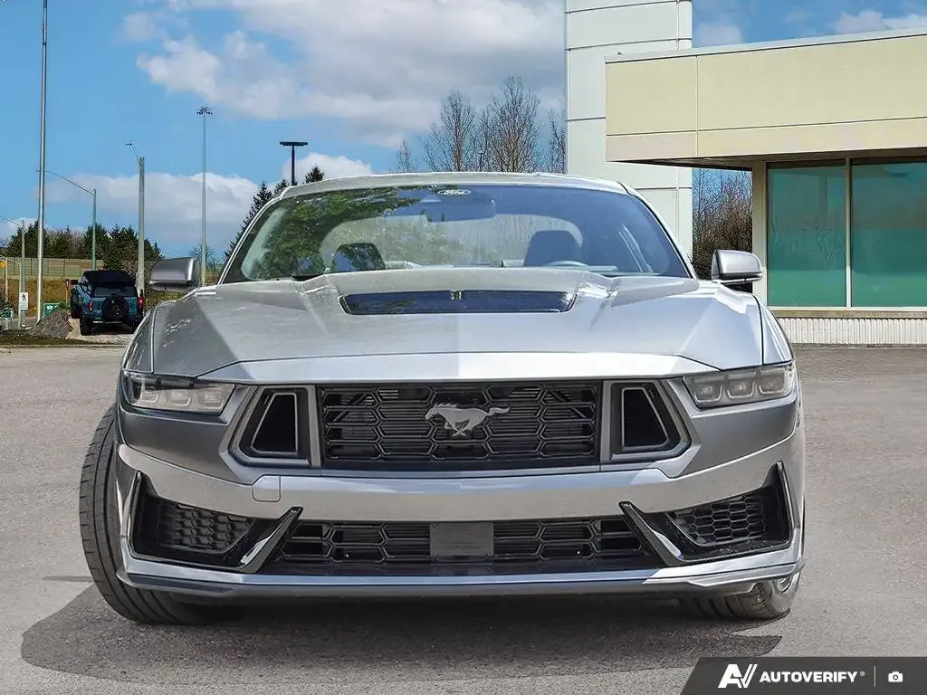 Ford Mustang 2026 photo 3