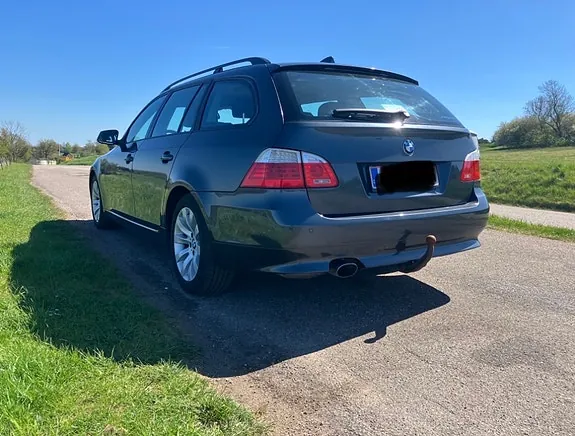 BMW 520D 2010 photo 3