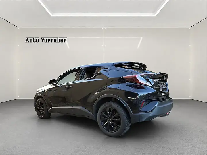 Toyota C-Hr 2018 photo 3