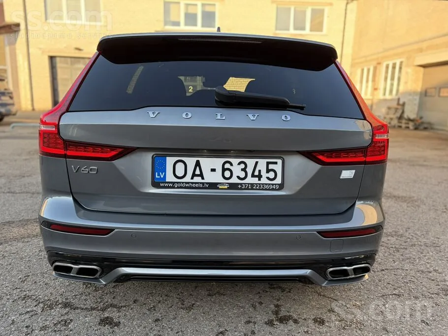 Volvo V60 2021 photo 5