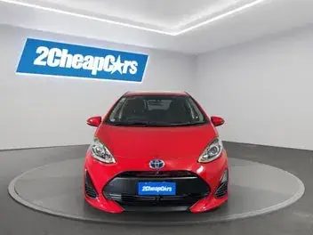 Toyota Aqua 2017 photo 3