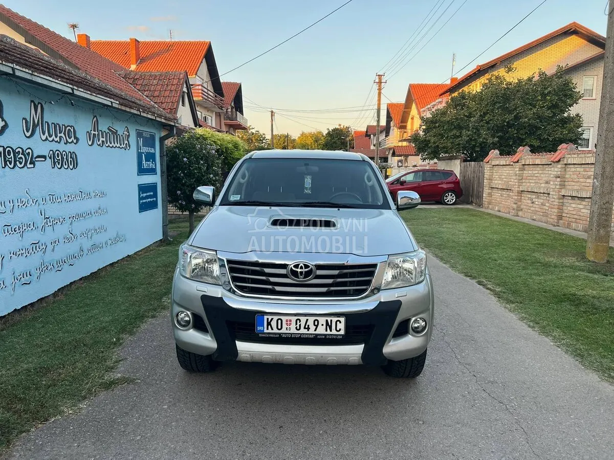 Toyota Hilux 2012 photo 5