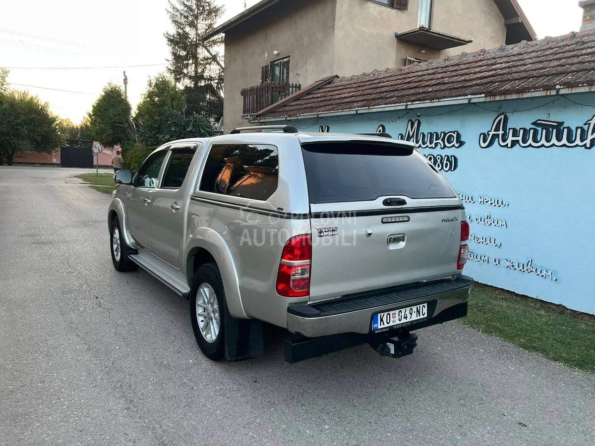 Toyota Hilux 2012 photo 3