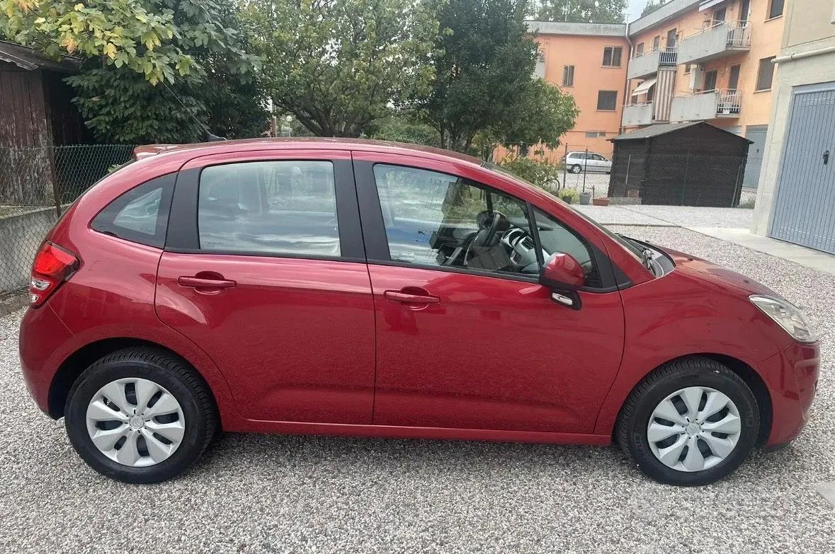 Citroen C3 2012 photo 4
