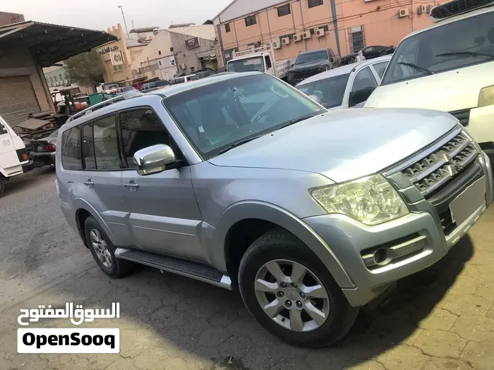 Mitsubishi Pajero 2017 photo 2