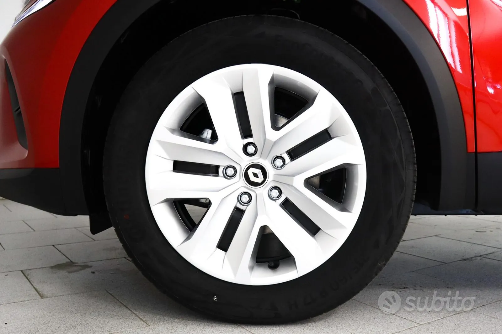 Renault Captur 2023 photo 3