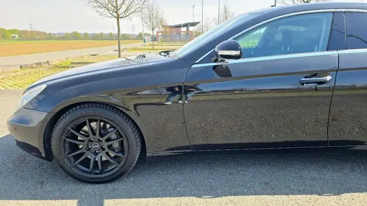 Mercedes-Benz Cls 2005 photo 2