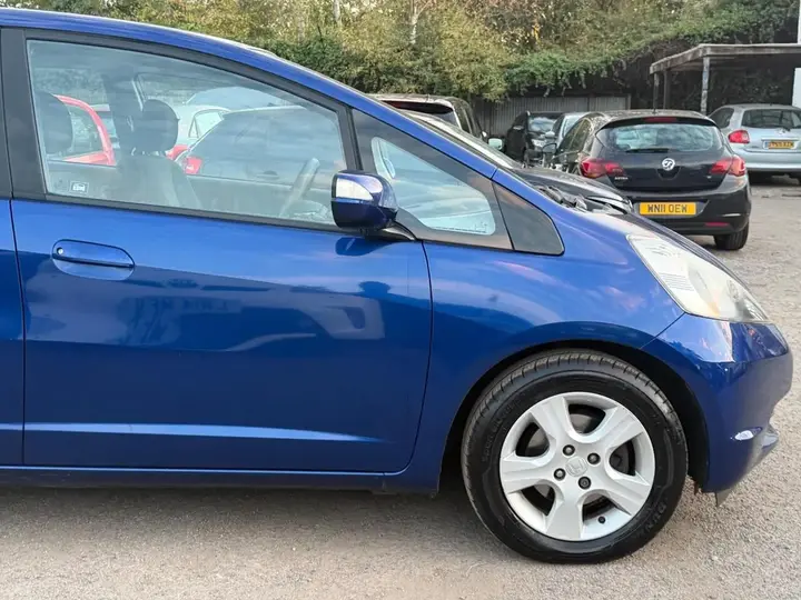 Honda Jazz 2011 photo 4