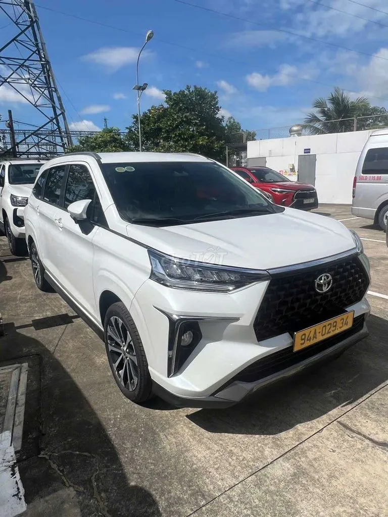 Toyota Veloz