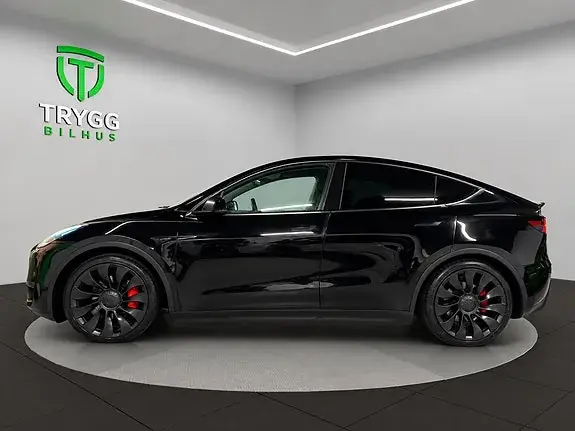Tesla Model Y 2022 photo 2
