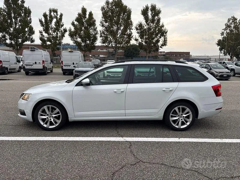 Skoda Octavia 2017 photo 2