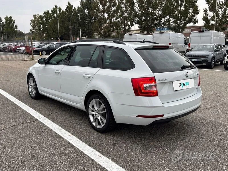 Skoda Octavia 2017 photo 3