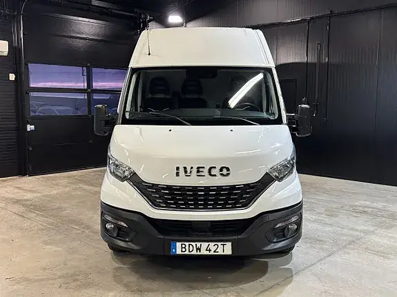 Iveco Daily 2020 photo 2