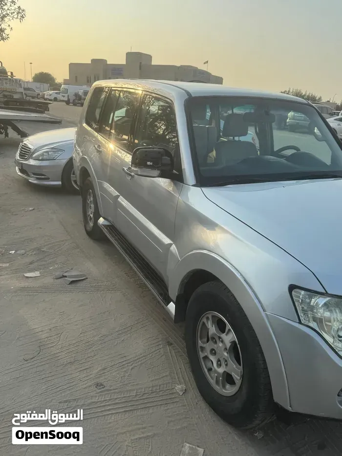 Mitsubishi Pajero Gls 2009 photo 2