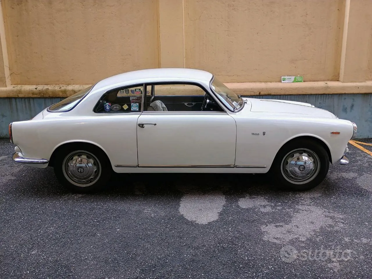 Alfa Romeo Giulia 1960 photo 5