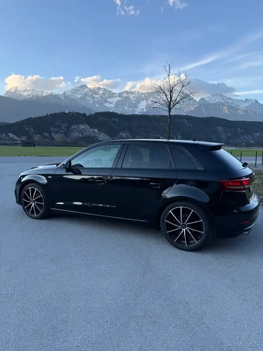 Audi A3 2018 photo 2