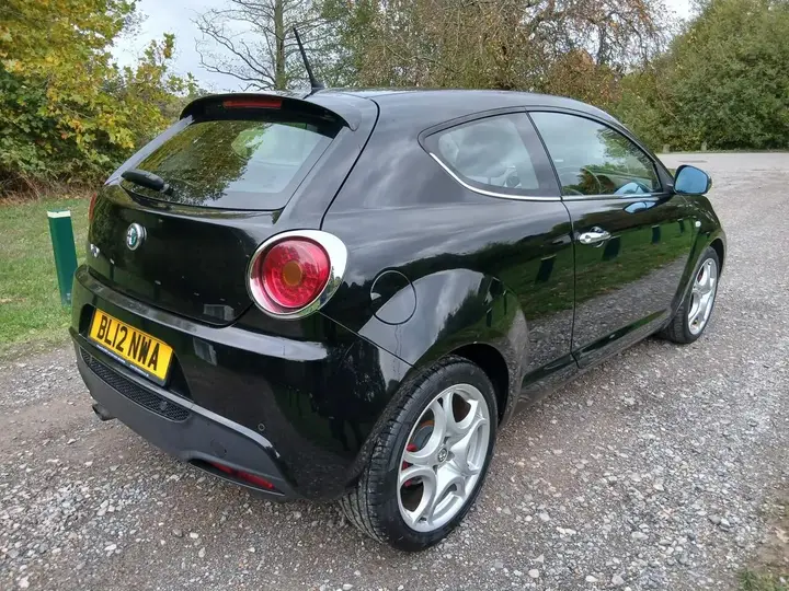 Alfa Romeo Mito 2012 photo 3