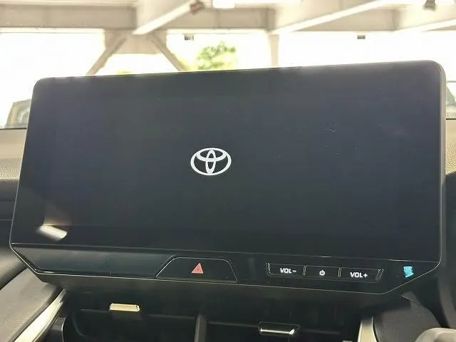 Toyota Harrier 2024 photo 3