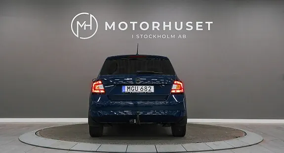 Skoda Fabia 2016 photo 5