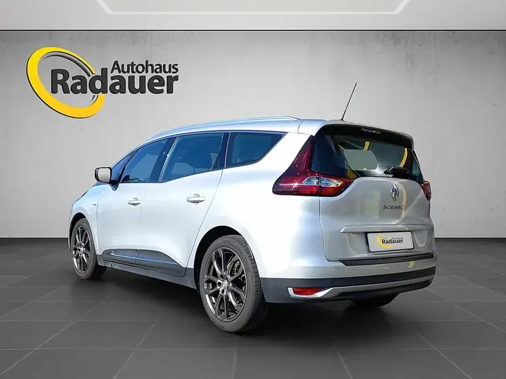 Renault Grand Scenic 2018 photo 3