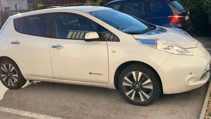 Nissan Leaf 2017 photo 3