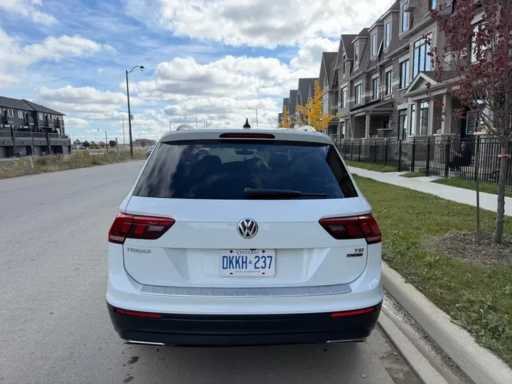 Volkswagen Tiguan 2018 photo 5