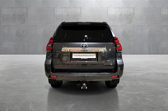 Toyota Land Cruiser 2023 photo 4