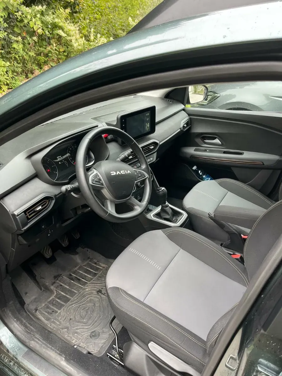 Dacia Sandero 2024 photo 3