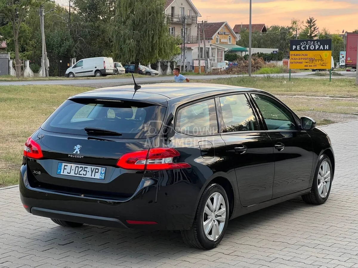 Peugeot 308 2019 photo 5